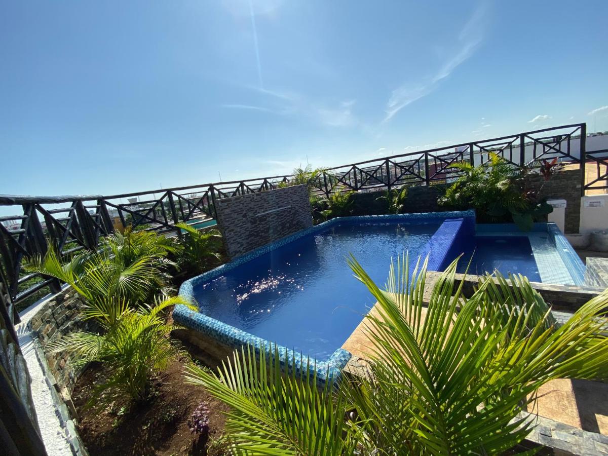 Suites La Roca By R&T Cancún Kültér fotó
