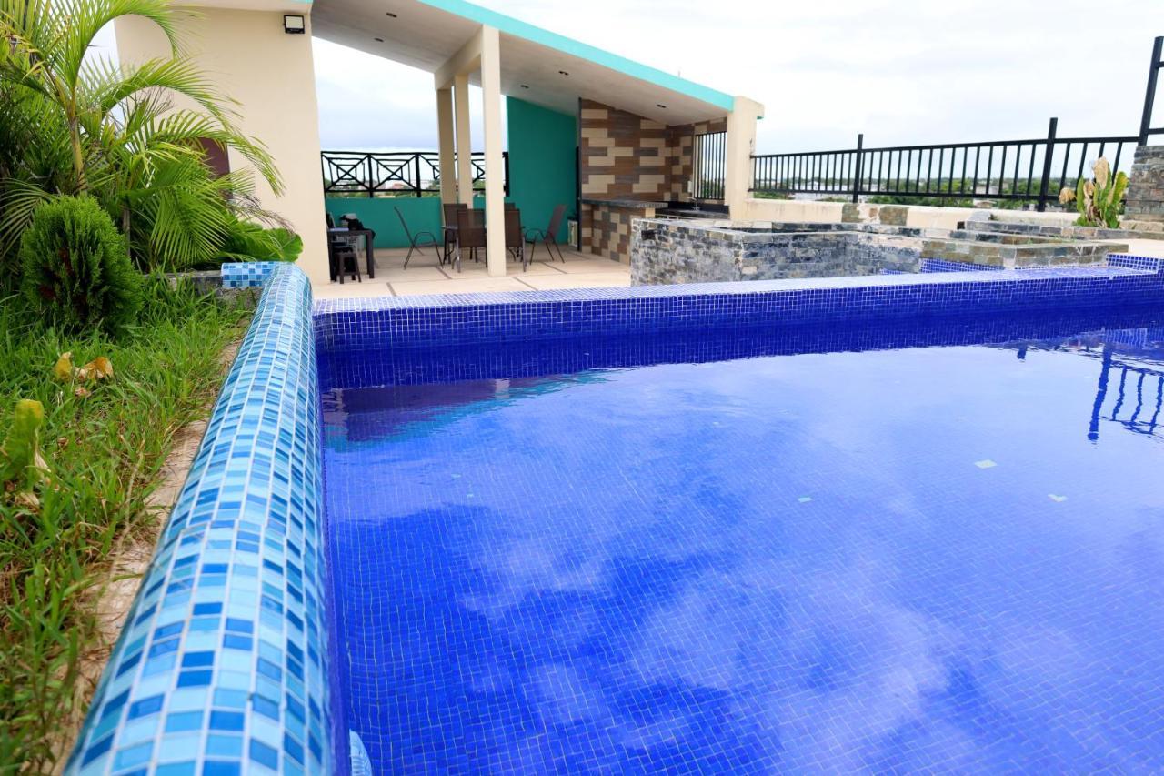 Suites La Roca By R&T Cancún Kültér fotó